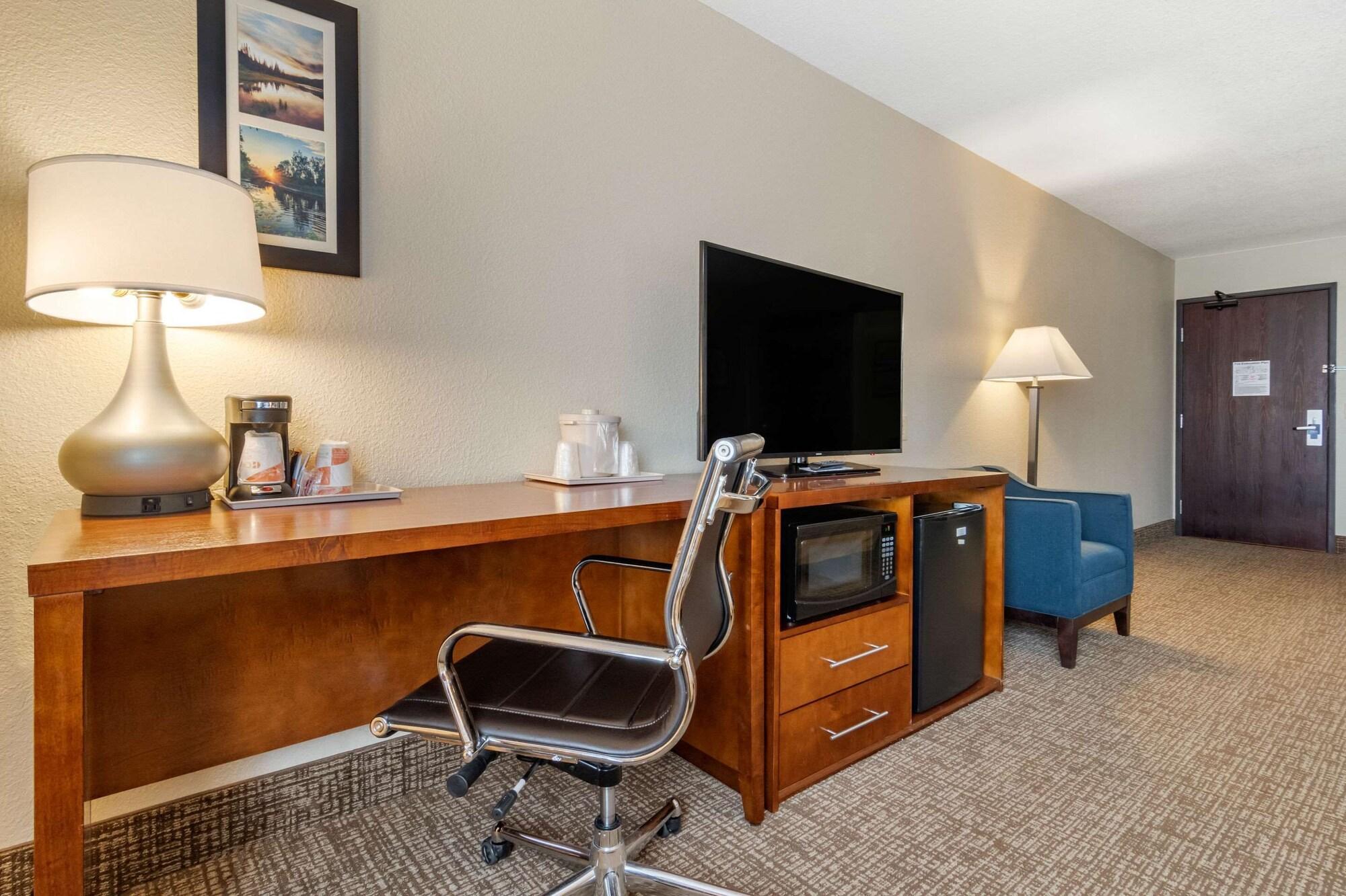 Comfort Inn & Suites South Hill I-85 Exteriör bild